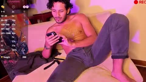 nicolasrodrii online show from 12-22-24, 03:11