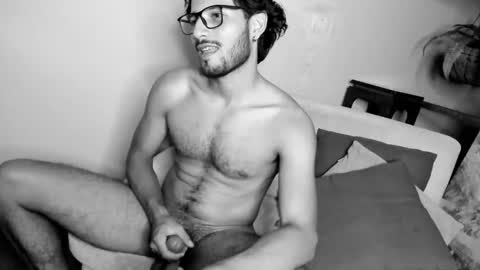 nicolasrodrii online show from 02-22-25, 12:49