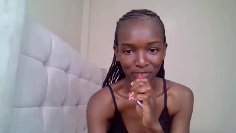 nicole161117 online show from 03-10-26, 09:03