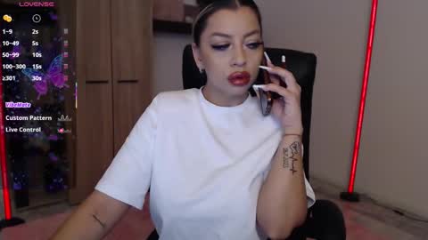 Nico online show from 11-26-25, 07:15