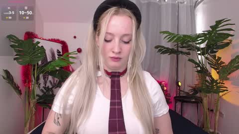 Nicole online show from 01-05-25, 10:10