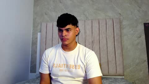 nicole_and_thiago online show from 02-09-25, 02:06