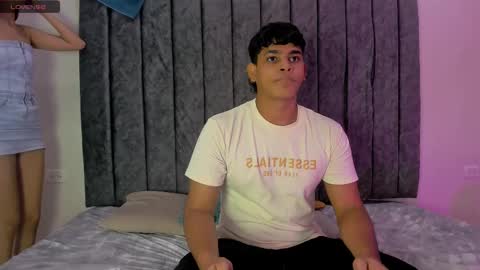 nicole_and_thiago online show from 03-10-25, 08:56