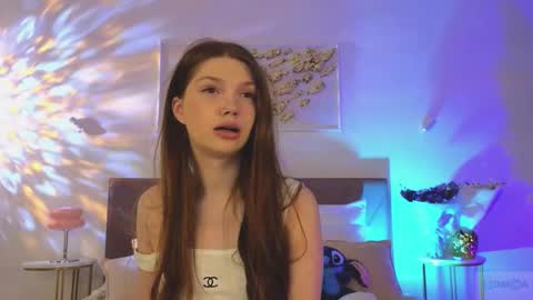 Snapshot of nicole_broown chatting on 11-22-25, 09:36 Nicole online show from 11-22-25, 09:36