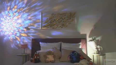 Snapshot of nicole_broown chatting on 12-04-25, 09:12 Nicole online show from 12-04-25, 09:12