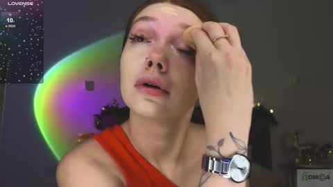 Snapshot of nicole_broown chatting on 12-18-25, 08:59 Nicole online show from 12-18-25, 08:59