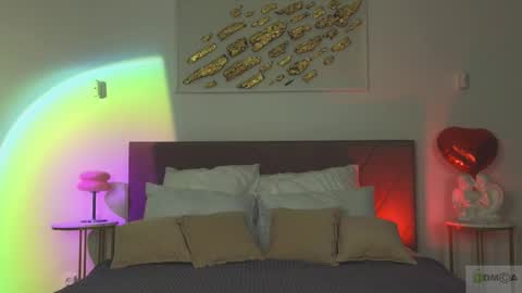 Snapshot of nicole_broown chatting on 02-14-26, 09:00 Nicole online show from 02-14-26, 09:00