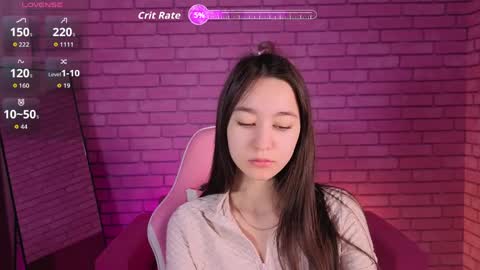 Nicole online show from 04-10-26, 01:22