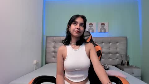 Nicol online show from 12-18-24, 08:25