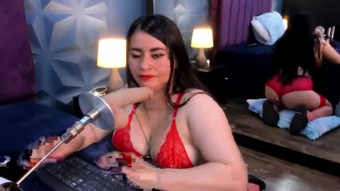 Nicole online show from 04-07-26, 03:40