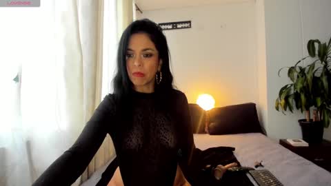 Snapshot of nicole_lustt chatting on 01-14-25, 09:09 Nicole online show from 01-14-25, 09:09