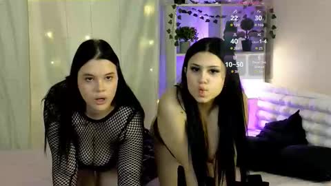 Snapshot of nicole_parshikova chatting on 09-25-25, 12:53 My name is Nicole. I m completely new here online show from 09-25-25, 12:53