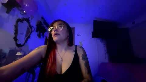 Snapshot of nicole_wc chatting on 04-29-26, 05:33 Nicole online show from 04-29-26, 05:33