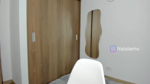 N A T A L I A online show from 12-20-24, 08:34