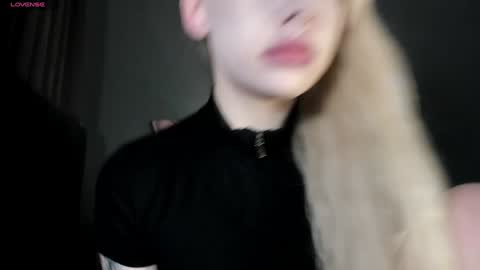 Mary online show from 02-06-25, 02:22