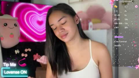 NICOLE online show from 11-27-25, 04:14