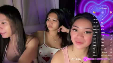 Snapshot of nicolecellini chatting on 06-27-26, 04:34 NICOLE online show from 06-27-26, 04:34