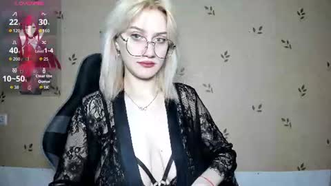 Snapshot of nicoledaviss_ chatting on 07-25-26, 07:11 NicoleDavis online show from 07-25-26, 07:11