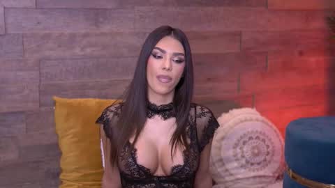 Snapshot of nicoledevin chatting on 11-08-25, 08:47 Nicole online show from 11-08-25, 08:47