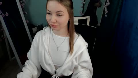 Nicole online show from 01-08-26, 07:54