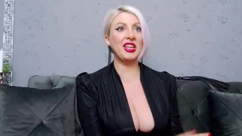 Nicole Domme online show from 02-28-25, 02:09
