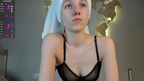 Kimmy online show from 02-04-25, 12:11