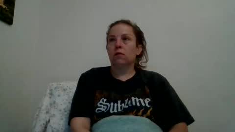 Snapshot of nicolegoodvibes00 chatting on 04-19-26, 11:53 Nicole online show from 04-19-26, 11:53