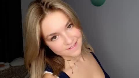 Nicole online show from 12-03-25, 05:55