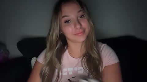 nicolelovesyou444 online show from 11-05-25, 12:27