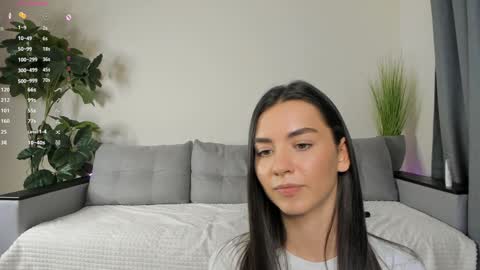 Dua Lipa online show from 12-11-24, 07:25