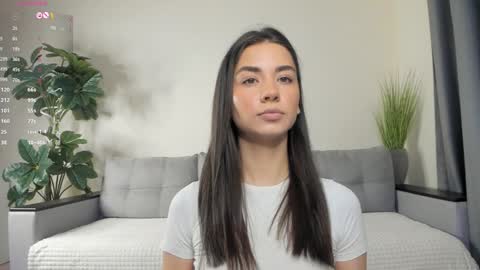 Dua Lipa online show from 01-24-25, 01:14