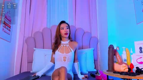 nicolemadrird online show from 03-25-26, 11:27