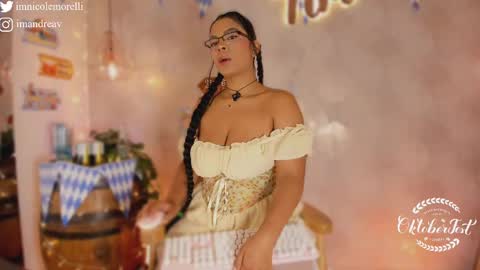 Snapshot of nicolemorelli2 chatting on 10-03-25, 12:57 Andrea give it a thumbs up please its important online show from 10-03-25, 12:57