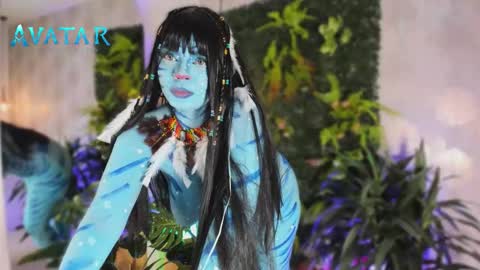 Snapshot of nicolemorelli2 chatting on 10-18-25, 02:18 Andrea give it a thumbs up please its important online show from 10-18-25, 02:18