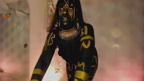 Snapshot of nicolemorelli2 chatting on 10-29-25, 02:30 Andrea give it a thumbs up please its important online show from 10-29-25, 02:30