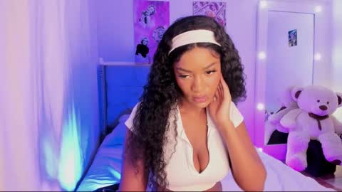 nicoleparker10 online show from 12-06-24, 01:40
