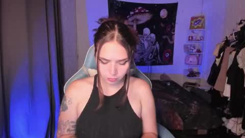 Nicol independent model online show from 09-21-25, 03:35