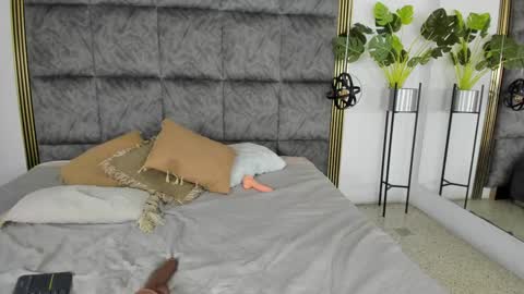 Nicole online show from 01-26-25, 12:16