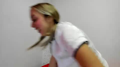 Snapshot of nicolevip1 chatting on 07-17-26, 02:24 NICOLE online show from 07-17-26, 02:24