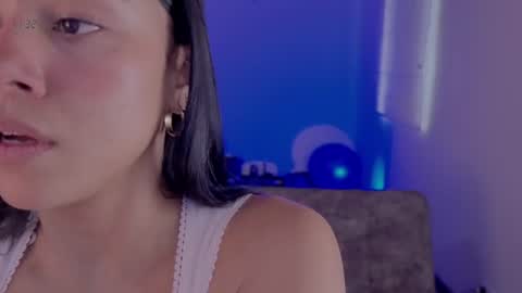 Snapshot of nicollbashel chatting on 07-22-26, 04:32 Nicoll Independent model online show from 07-22-26, 04:32