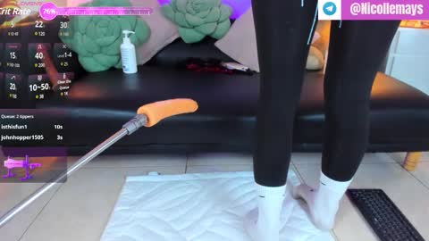 Snapshot of nicolle_mays chatting on 02-20-25, 07:30 Nicolle Mays online show from 02-20-25, 07:30