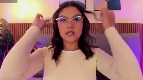 Snapshot of nicolleevan_ chatting on 07-15-26, 12:32 NICOLLE EVANS online show from 07-15-26, 12:32