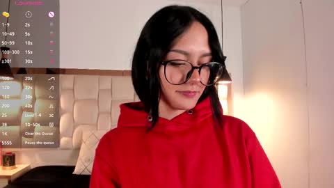 Nicoll  online show from 02-11-26, 01:38