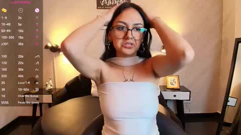 Nicoll  online show from 02-26-26, 01:54