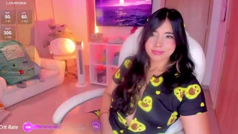 Nicolle  Go to Visit   online show from 02-05-25, 10:30