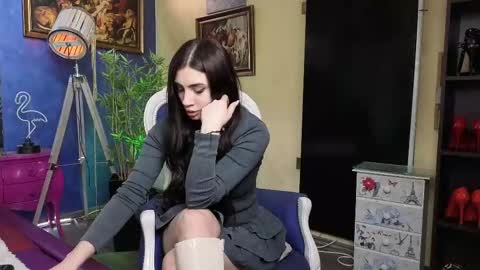 Snapshot of nicollepalmer chatting on 03-10-25, 07:10 Nicolle online show from 03-10-25, 07:10