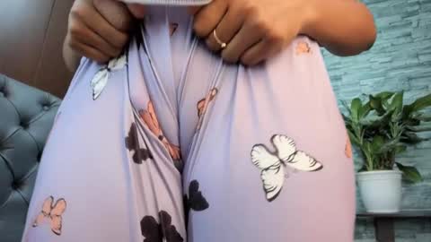 Snapshot of nicollesofia3 chatting on 02-08-25, 08:31 nicollesofia3 online show from 02-08-25, 08:31