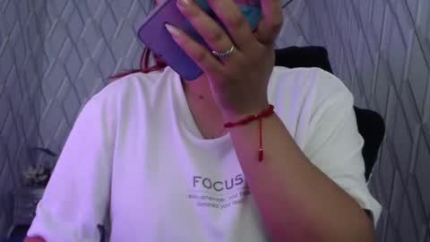 Nicolle Miley online show from 01-20-25, 03:48