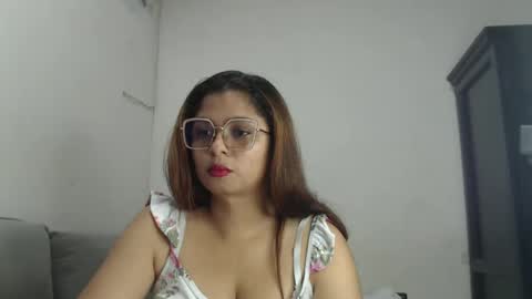 NicollGreen online show from 09-27-25, 01:49