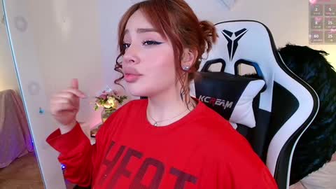 Nicol online show from 01-06-25, 01:20